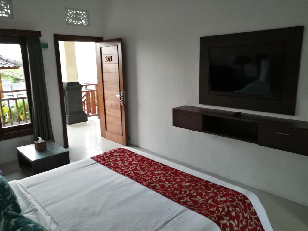 Отель Dikubu Belong Seminyak Экстерьер фото